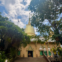 Khao Hua Jook Pagoda, Chaweng, overlooking Chaweng Lake and the airport